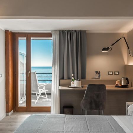 Hotel Porto Roca Monterosso al Mare Eksteriør billede