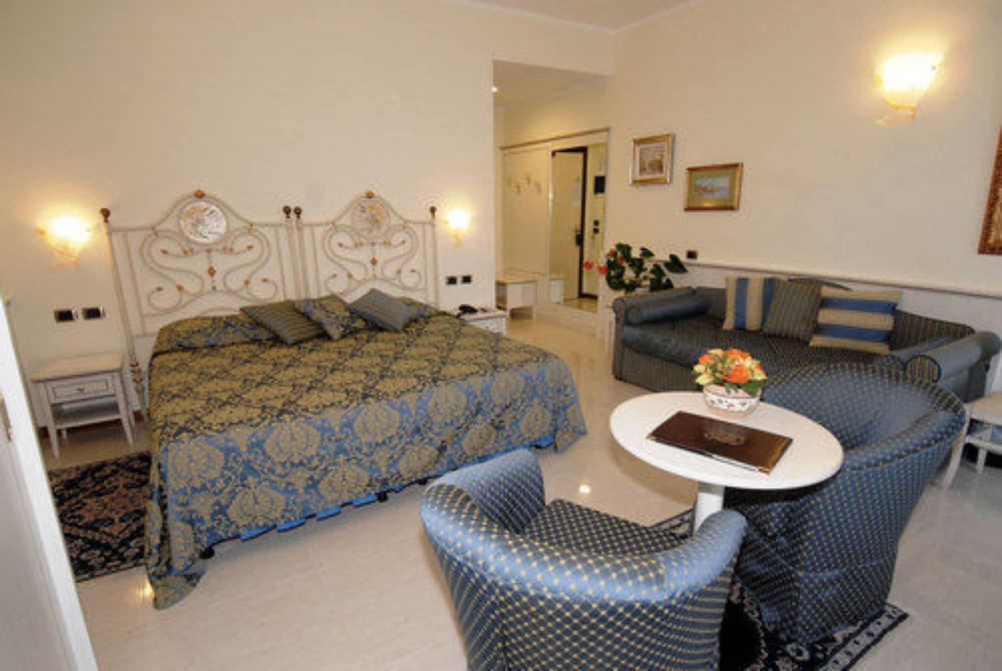Hotel Porto Roca Monterosso al Mare Eksteriør billede