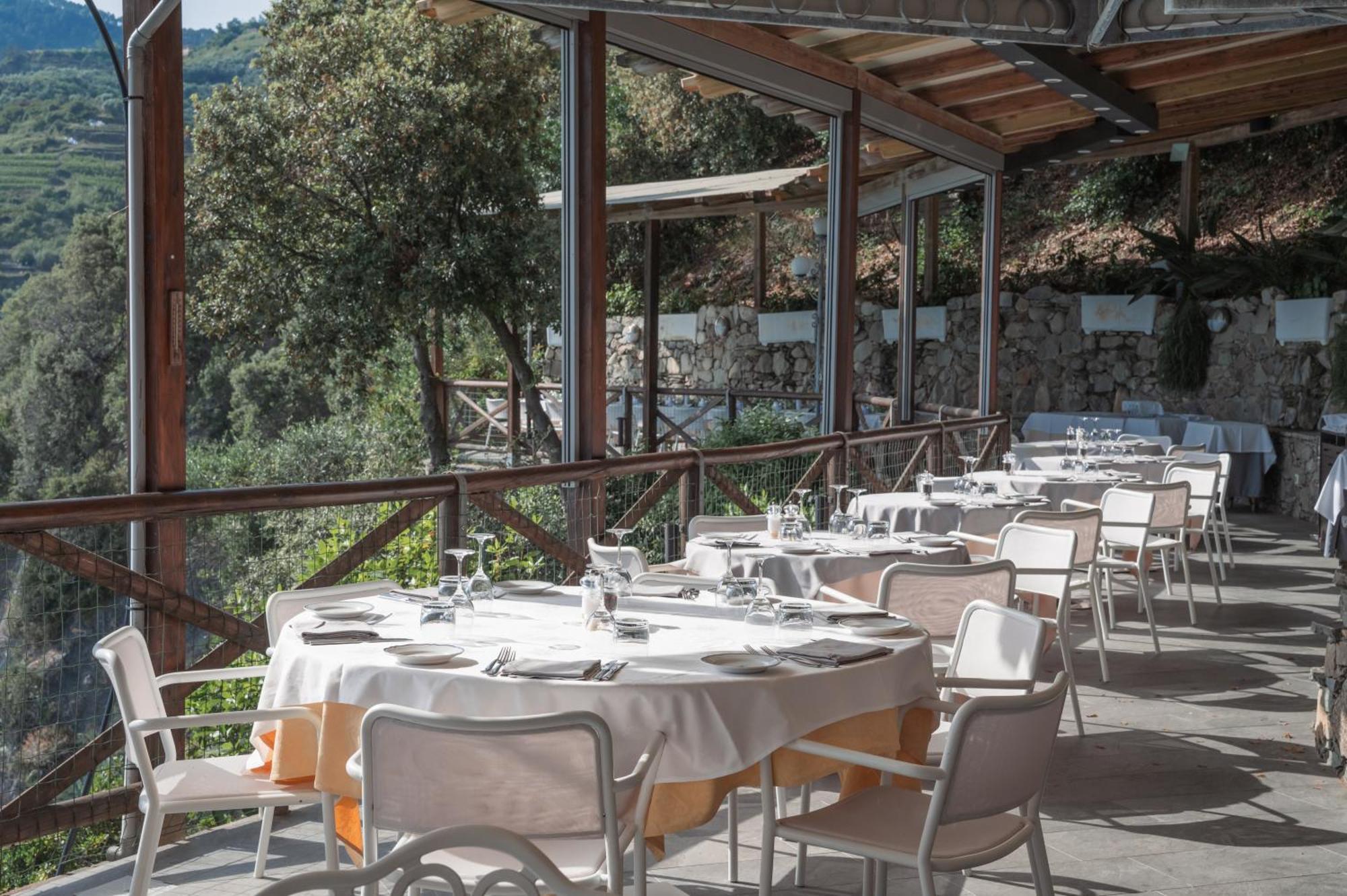 Hotel Porto Roca Monterosso al Mare Eksteriør billede