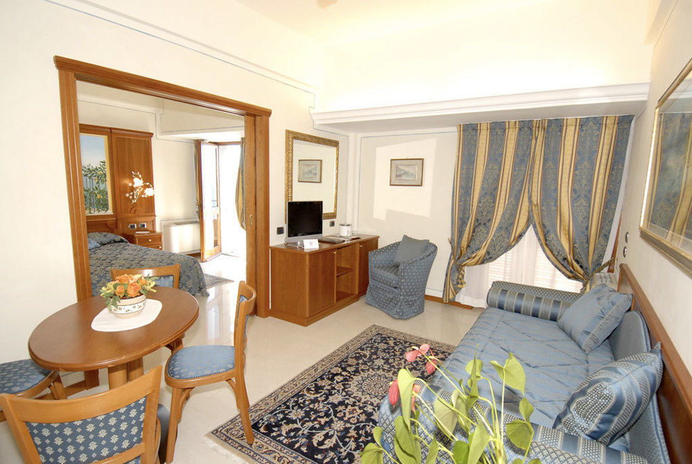 Hotel Porto Roca Monterosso al Mare Eksteriør billede